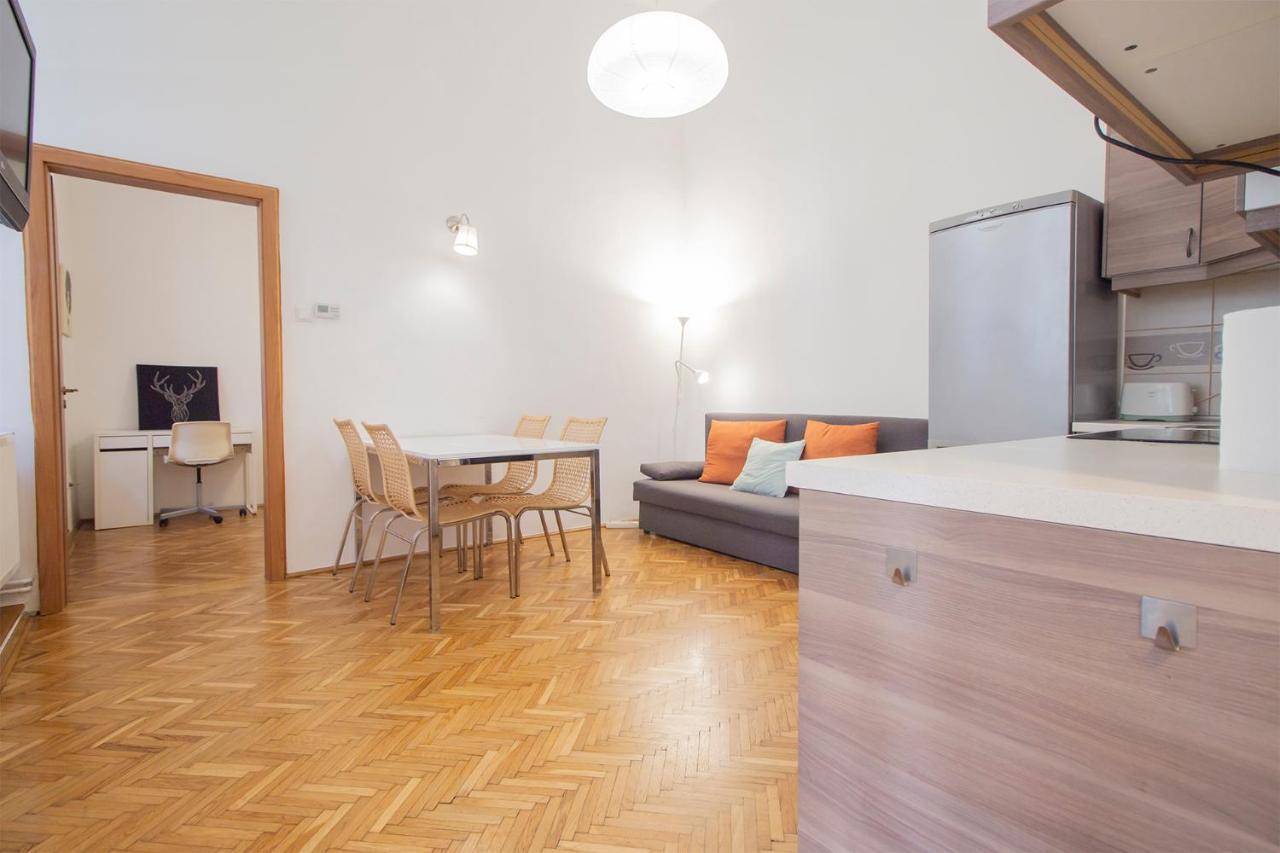 Basilica Two Bedroom Apartment Budapest Esterno foto