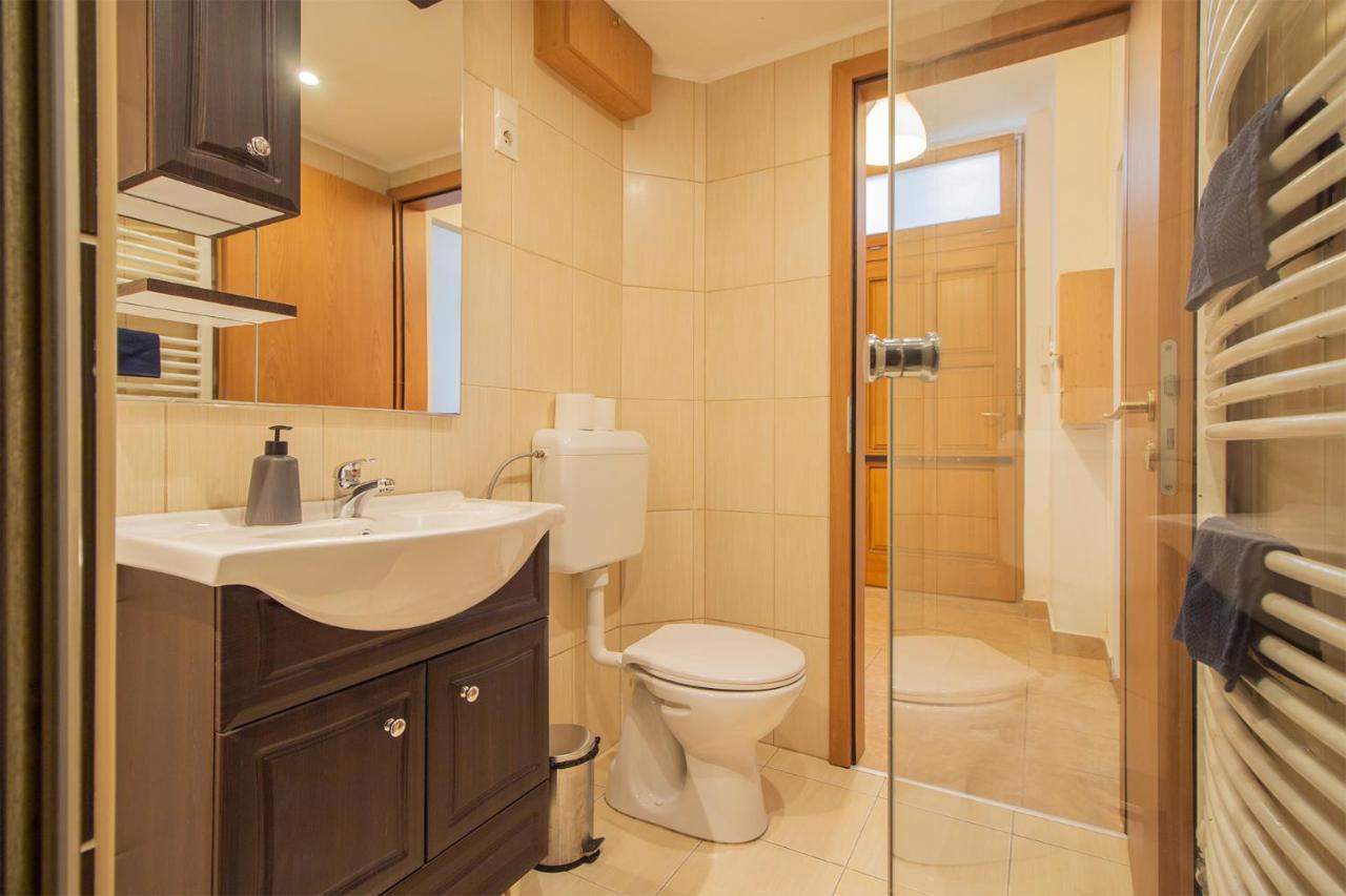 Basilica Two Bedroom Apartment Budapest Esterno foto